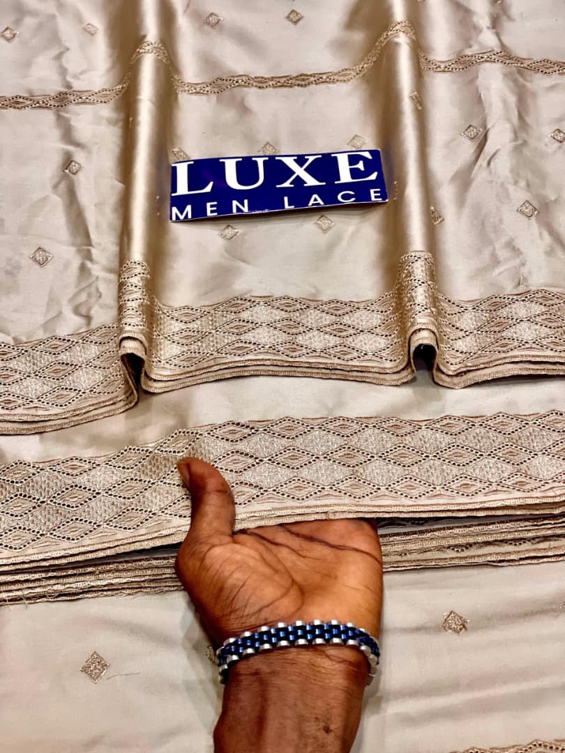 Lux men lace